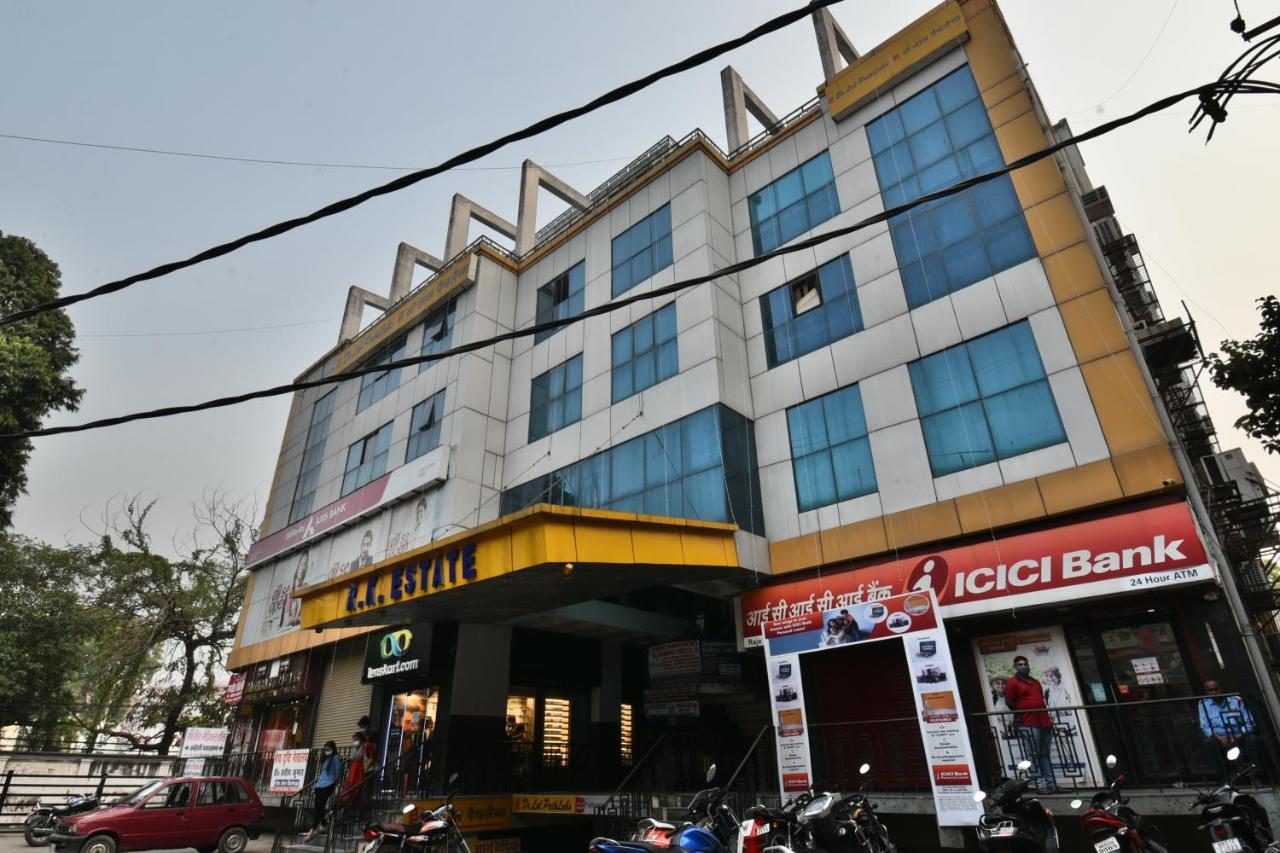 The Clovers Inn Patna  Ngoại thất bức ảnh